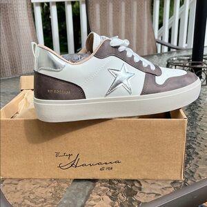Vintage Havana size 9 white/brown/silver sneaker, new in box!